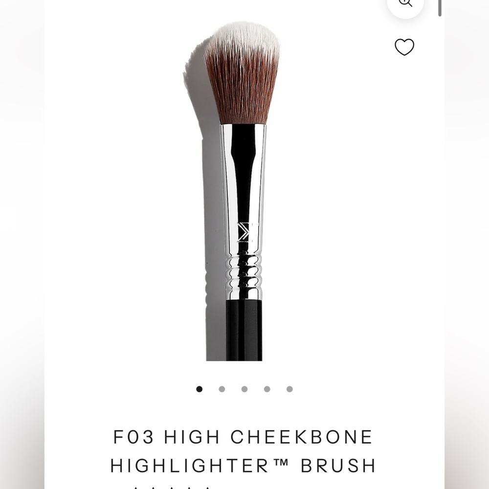 Sigma F03 Cheekbone Highlighter Brush